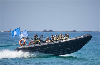 *Trek Yam Achziv